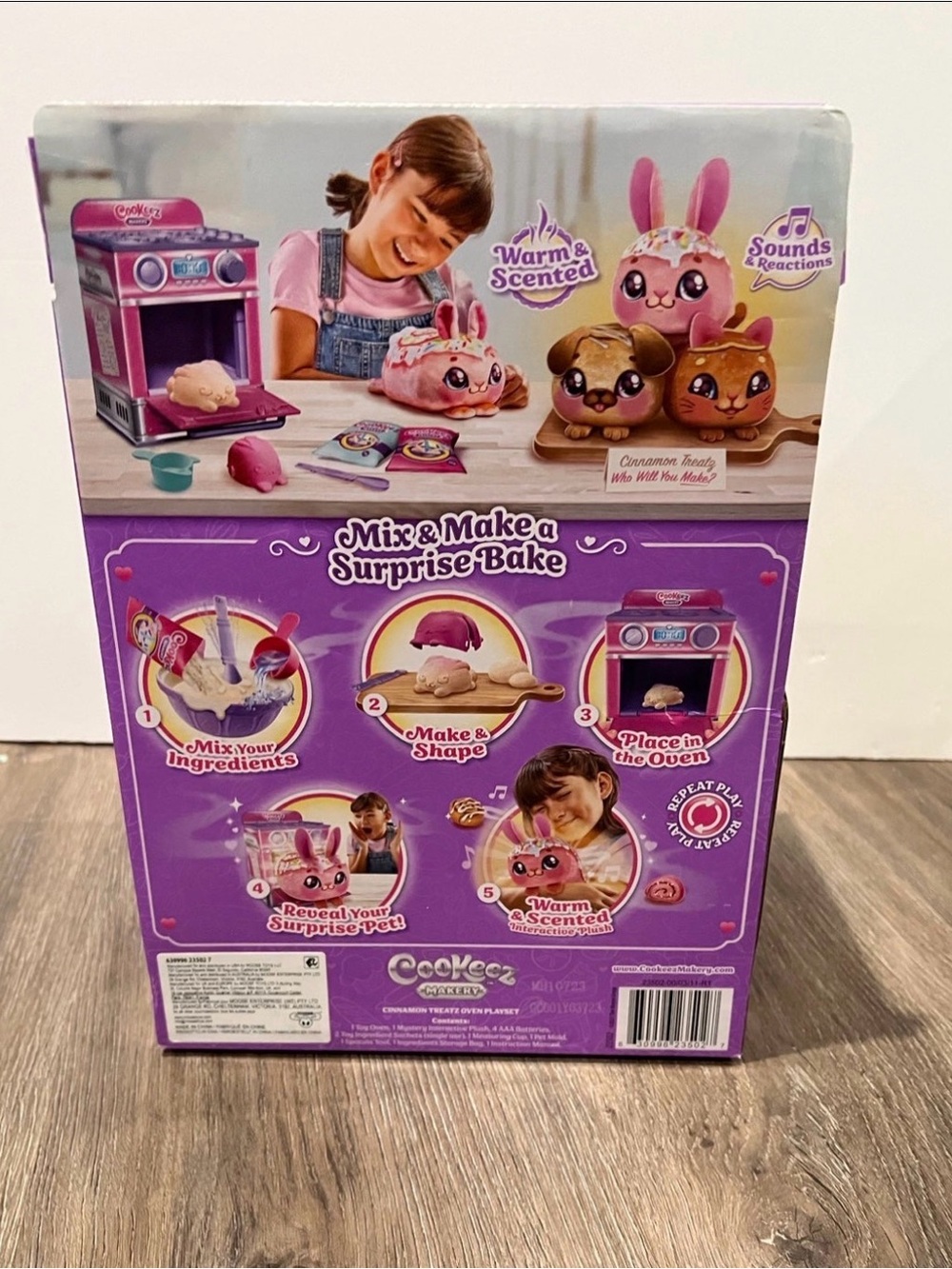 Hot Toy!! Cookeez Makery! Make a surprise pet! NWT - Picture 5 of 6